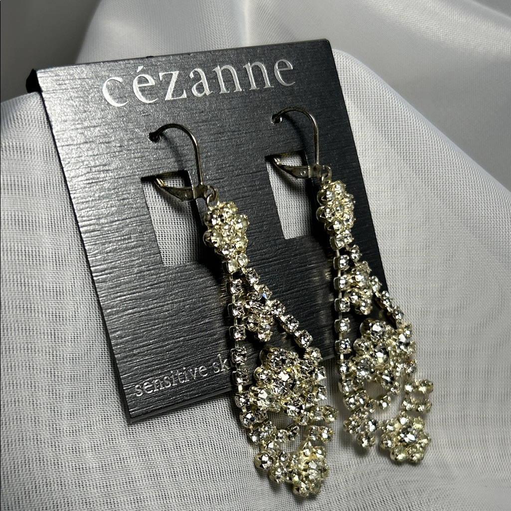New Silver Cry Drop Earrings